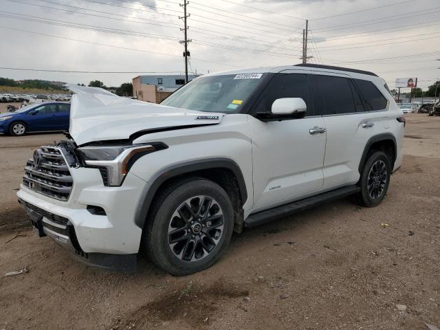  Salvage Toyota Sequoia