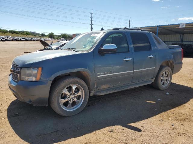  Salvage Chevrolet Avalanche