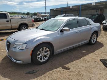  Salvage Chrysler 300