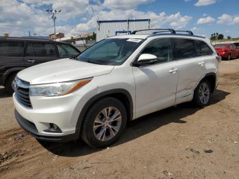  Salvage Toyota Highlander