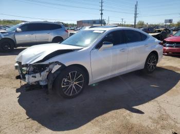  Salvage Lexus Es