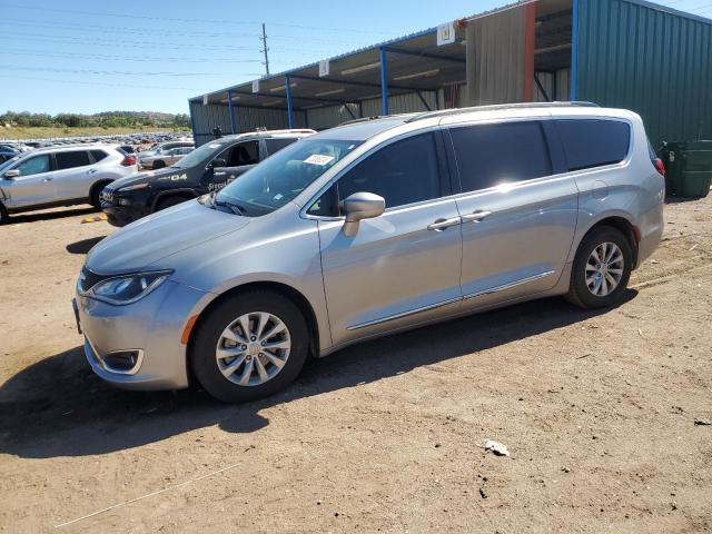  Salvage Chrysler Pacifica