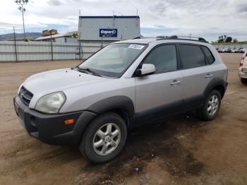  Salvage Hyundai TUCSON