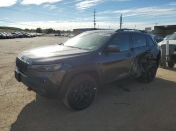  Salvage Jeep Cherokee