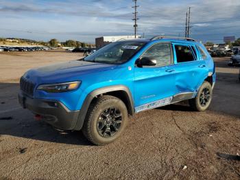  Salvage Jeep Cherokee