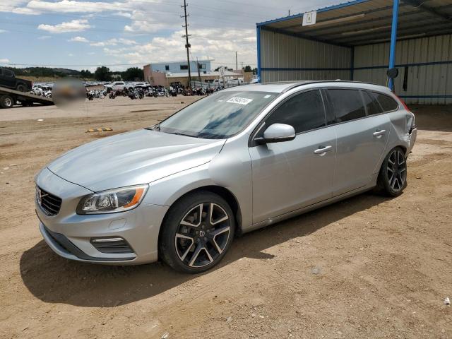  Salvage Volvo V60