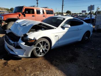  Salvage Ford Mustang