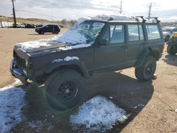  Salvage Jeep Cherokee