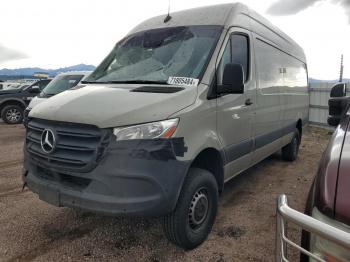  Salvage Mercedes-Benz Sprinter