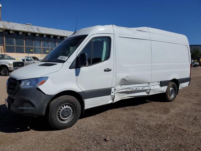  Salvage Mercedes-Benz Sprinter