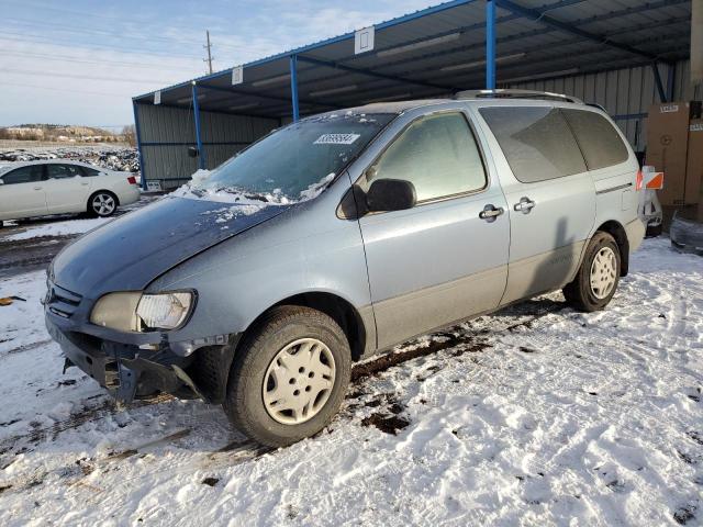  Salvage Toyota Sienna