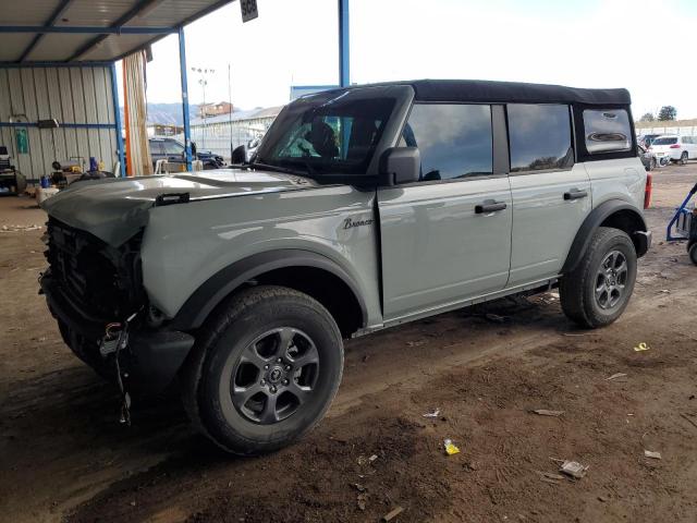  Salvage Ford Bronco