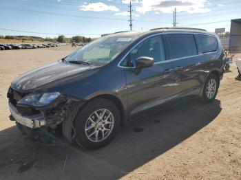  Salvage Chrysler Minivan