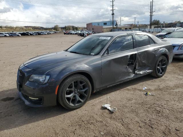  Salvage Chrysler 300