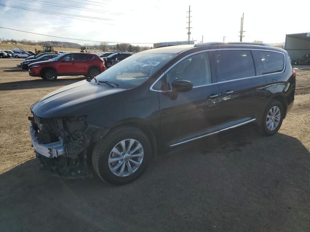  Salvage Chrysler Pacifica