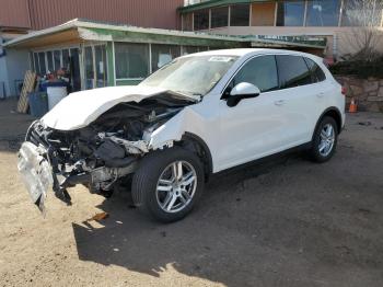  Salvage Porsche Cayenne