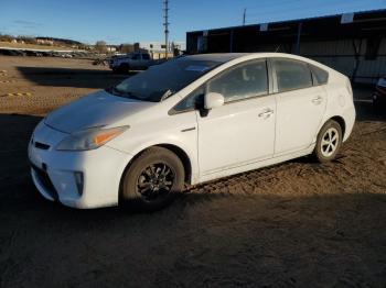  Salvage Toyota Prius