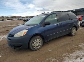  Salvage Toyota Sienna