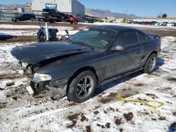  Salvage Ford Mustang