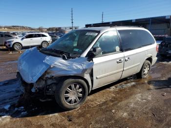  Salvage Chrysler Minivan