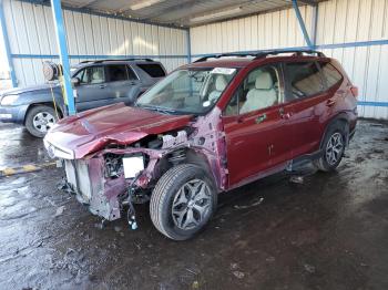  Salvage Subaru Forester