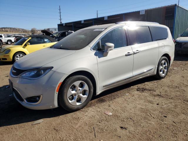  Salvage Chrysler Pacifica