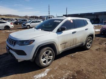  Salvage Jeep Compass