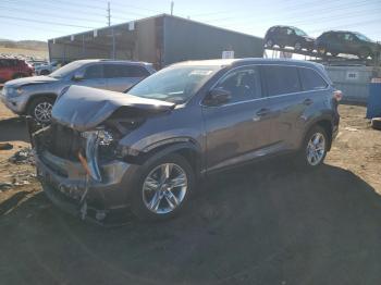  Salvage Toyota Highlander