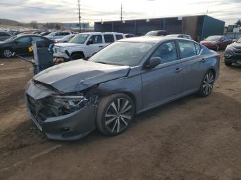  Salvage Nissan Altima