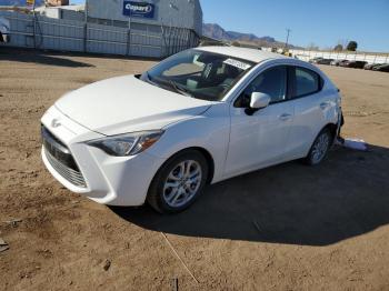  Salvage Toyota Yaris