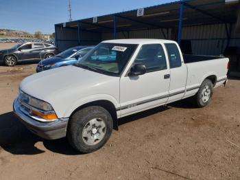  Salvage Chevrolet S-10