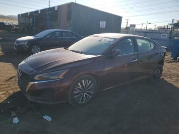  Salvage Nissan Altima