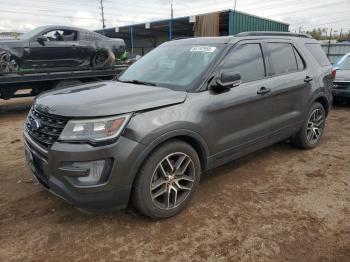  Salvage Ford Explorer
