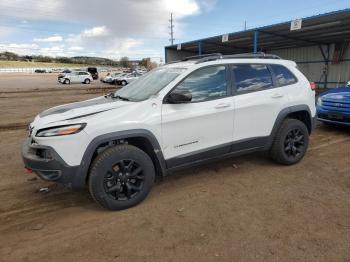  Salvage Jeep Cherokee