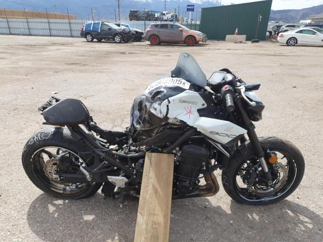 Salvage Kawasaki Zr900 F