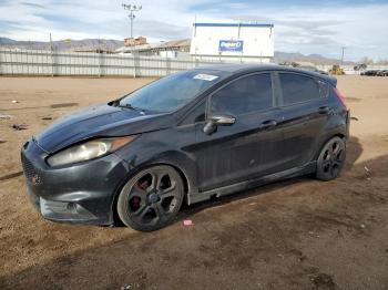  Salvage Ford Fiesta