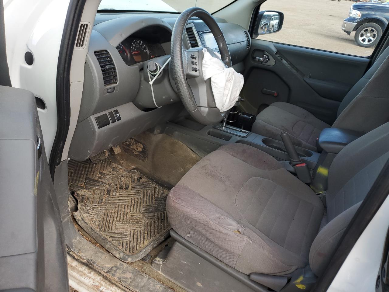 Nissan Frontier S Image 8