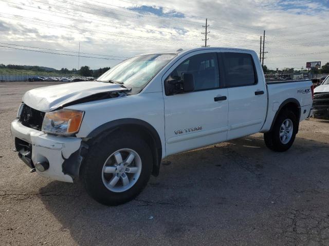  Salvage Nissan Titan