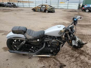  Salvage Harley-Davidson Xl883 N