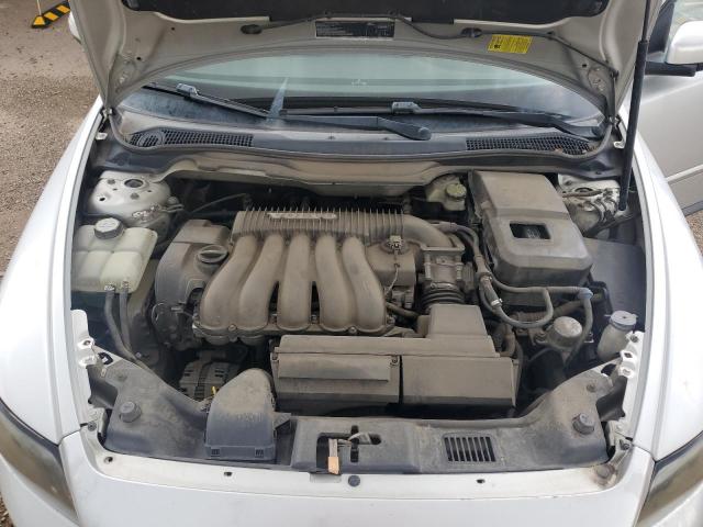 Volvo S40 2.4i Image 6