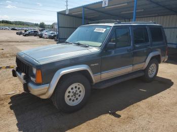  Salvage Jeep Cherokee