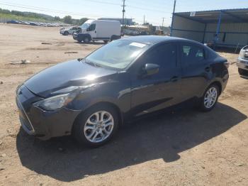  Salvage Toyota Yaris