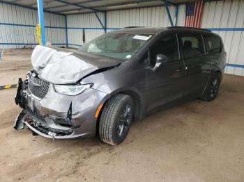  Salvage Chrysler Pacifica