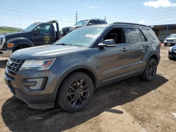  Salvage Ford Explorer