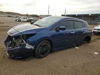  Salvage Nissan LEAF