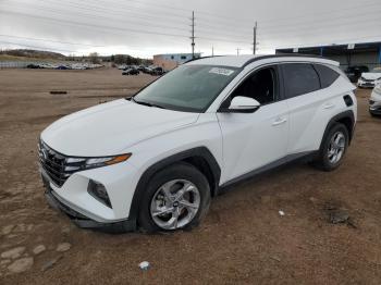  Salvage Hyundai TUCSON