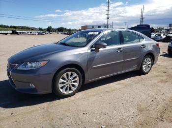  Salvage Lexus Es