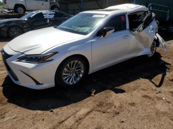  Salvage Lexus Es