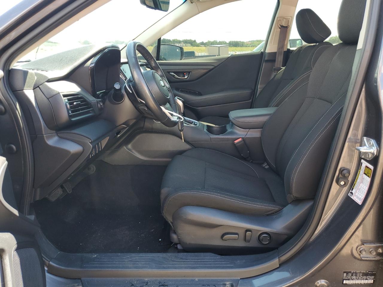 Subaru Legacy Premium Image 11