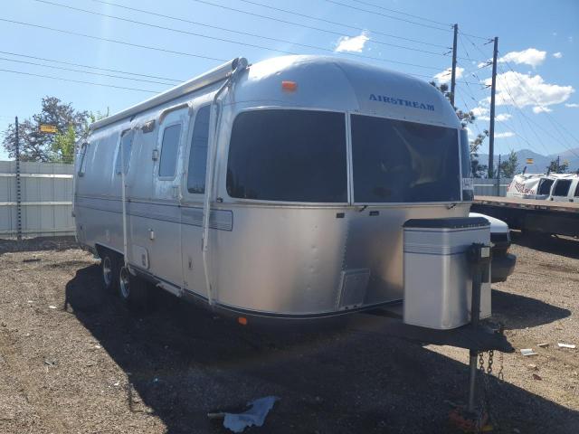  Salvage Airstream Excella